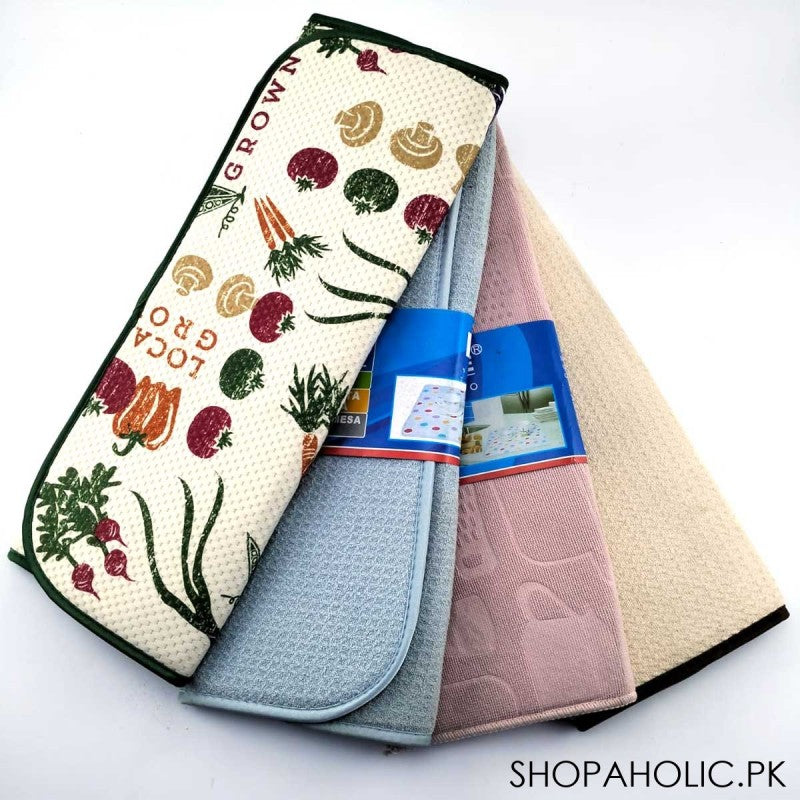 EM Home Place Mat (Size: 40 x 48 cm)