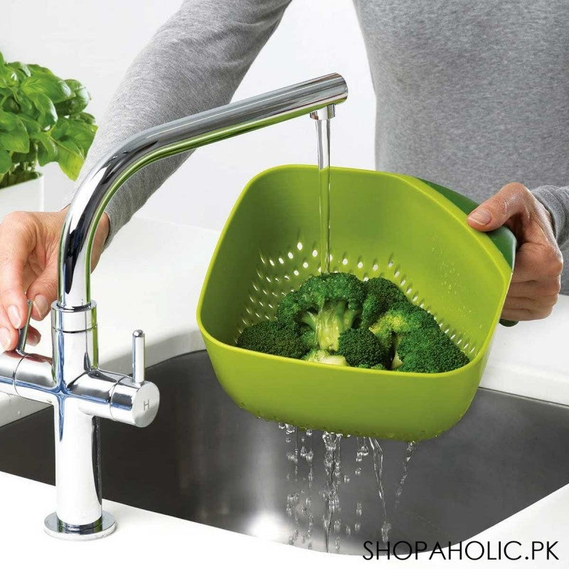 Square Colander with Handle