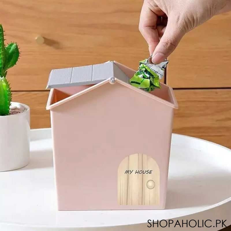 House Shaped Desktop Mini Trash Can